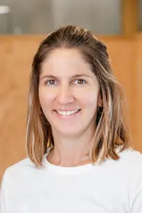 Laura Kern, Co-Schulleiterin